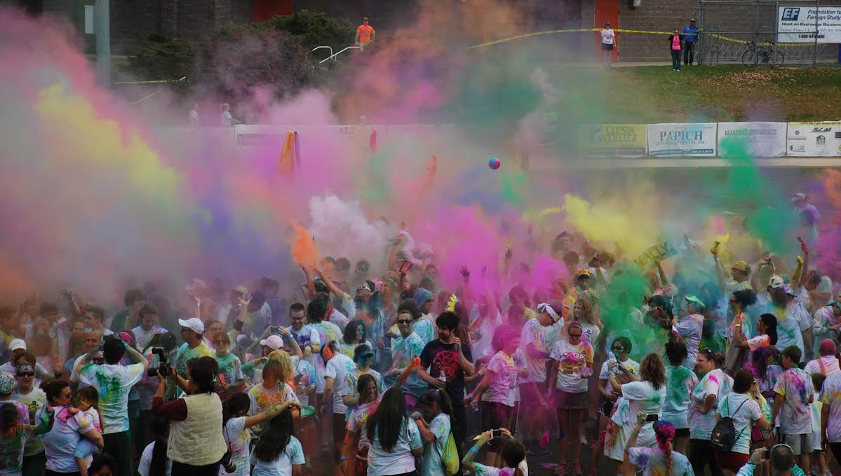 Alex+Maier+Color+Run+Comes+in+at+Full+Speed