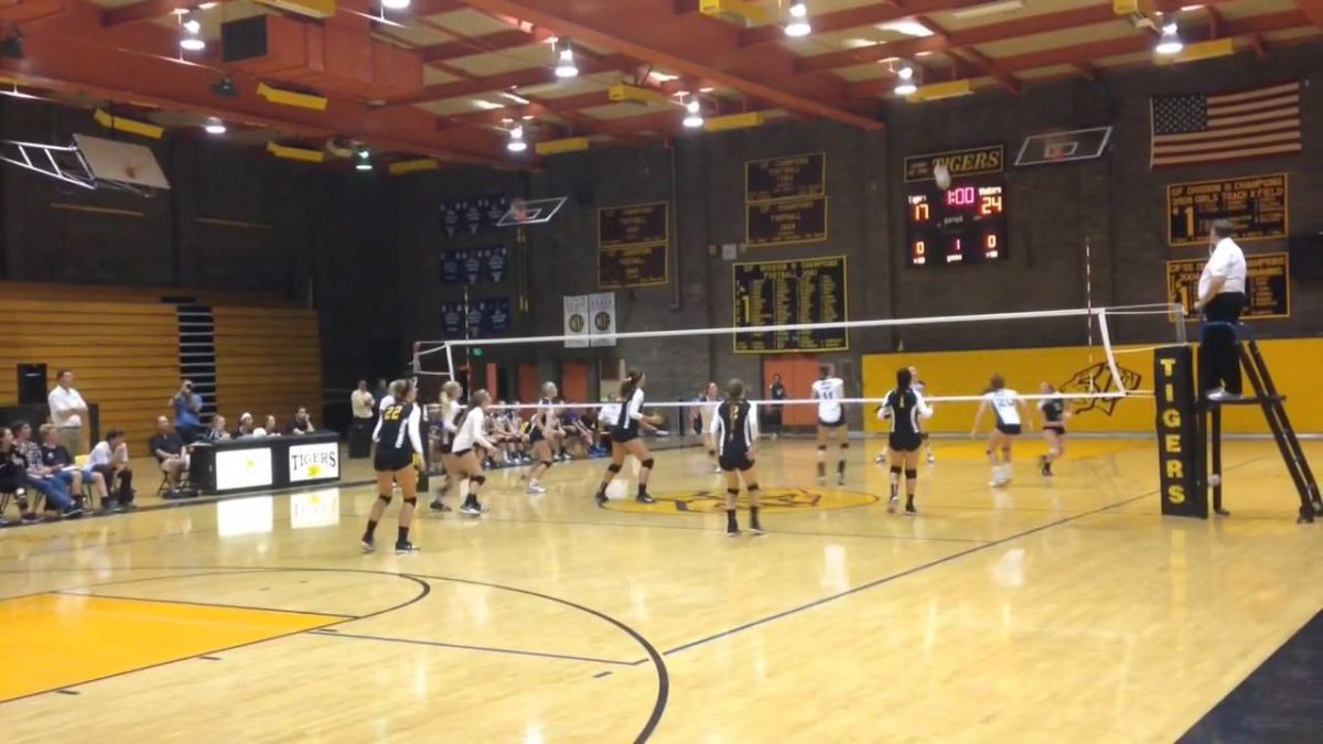 SLOHS VS. AGHS Volleyball Highlights