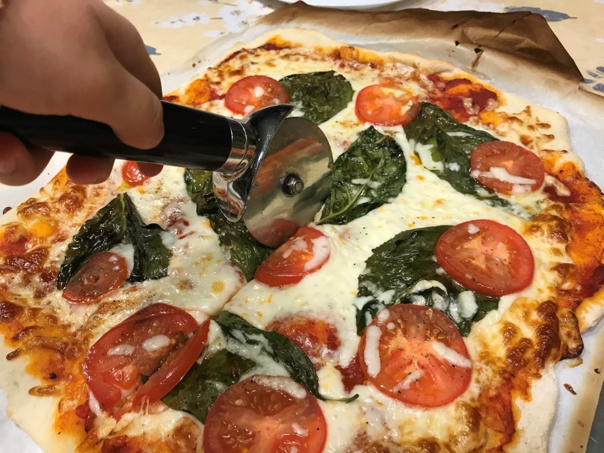 How+to+Make+Your+Own+Pizza+Dough+From+Home