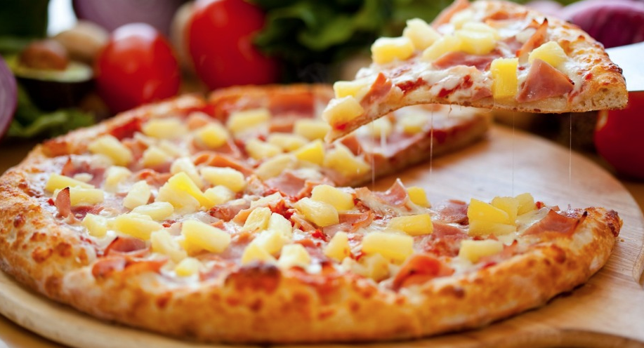 Ending the Age-Old Debate: Pineapple on Pizza