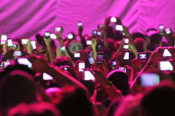 Should We Put Down the Phones at Concerts?