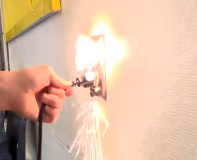 School Spirit Takes Turn For the Worse as Students Vandalize Tech More Than Ever
