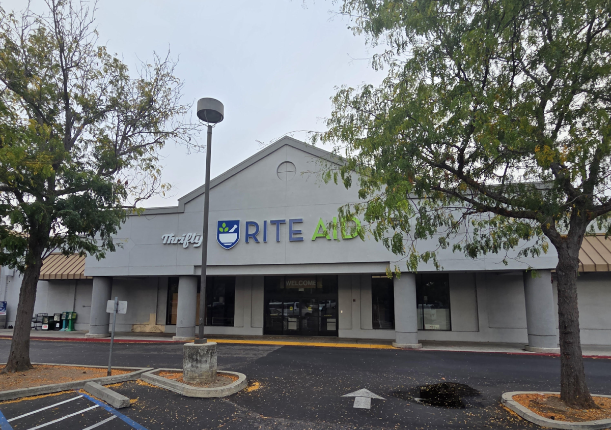 Rite Aid Was the Ultimate Lunch Spot, Now Sits Abandoned