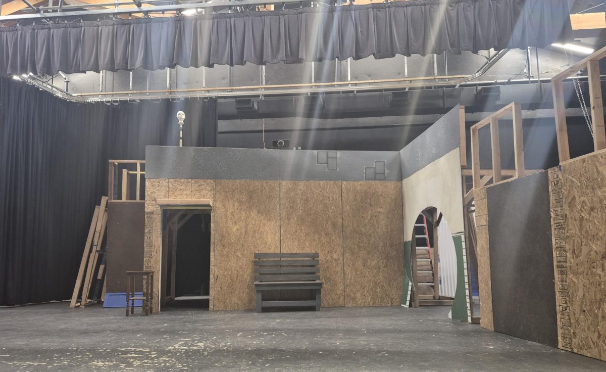 “Urinetown” Production Perseveres Despite Theater Director Absence
